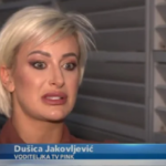 Voditeljka Pinka Dušica Jakovljević prozvala roditelje da su foliranti jer ne gledaju Zadrugu a deci ispunjavaju želje i oblače ih u kostime za noć veštica!