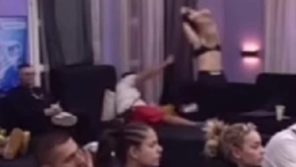 SKANDALČINA! Miljana Kulić se skida uživo u programu, kamere snimile intimne trenutke, zadrugari zanemeli od šoka! (VIDEO)