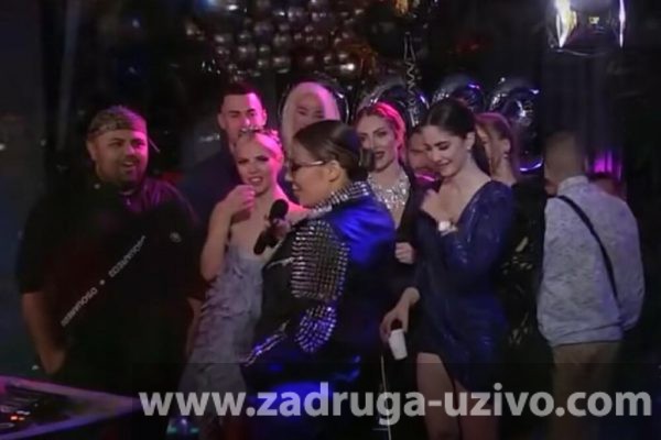 ANA NIKOLIĆ PALA SA BINE! Napravila LUDU ŽURKU zadrugarima, a onda doživela PEH, pa dokazala da je pravi profesionalac! (VIDEO)