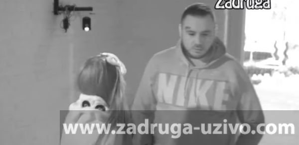 KAMERA ZABELEŽILA SVE! Posebni uslovi za Dalilu i Cara, član produkcije ušao u izolaciju i uneo im ovo! (VIDEO)