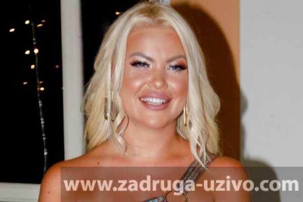 SANJA STANKOVIĆ IZGUBILA 7 KILOGRAMA! Starleta se posvetila zdravom životu, a evo šta sada jede da bi bila BOMBA!