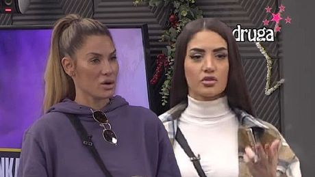 Ana Ćurčić i Anđela Đuričić