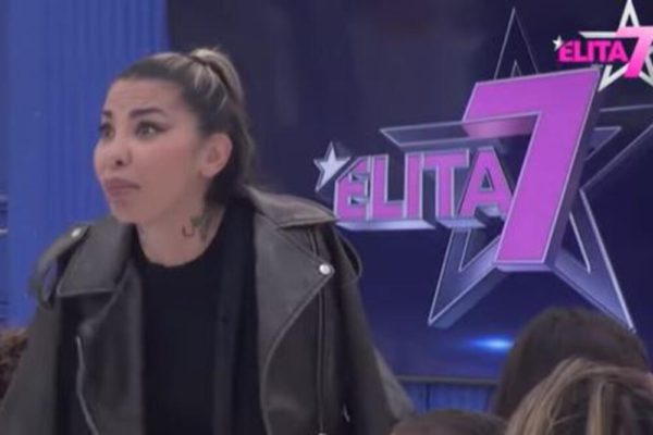 ŠOK TRANSFORMACIJA! Ovako je izgledala Aneli Ahmić pre svih estetskih operacija i napumpavanja usana! Potpuno druga osoba (FOTO)